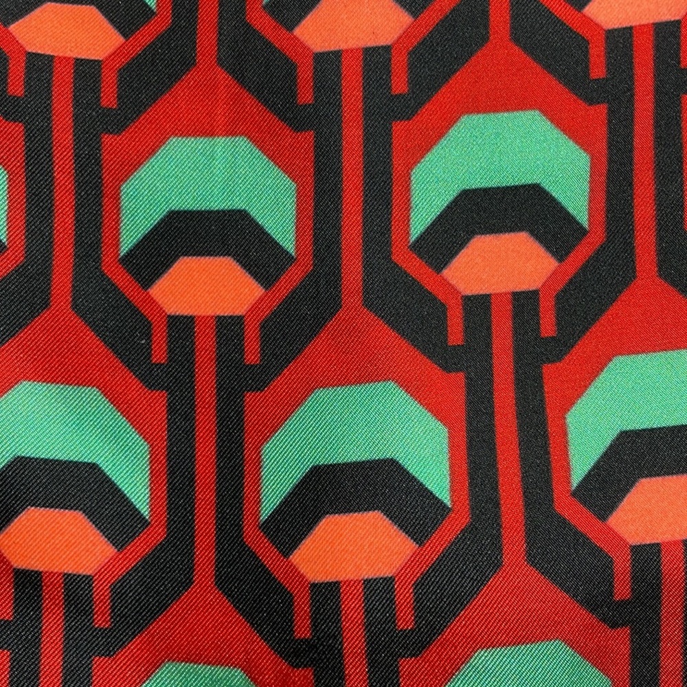 Geometric Honeycomb Shape Print Button Front Halt… - image 4